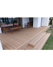 Nowoczesny taras z charakterem – realizacja z deski kompozytowej Gardin Deco Ipe