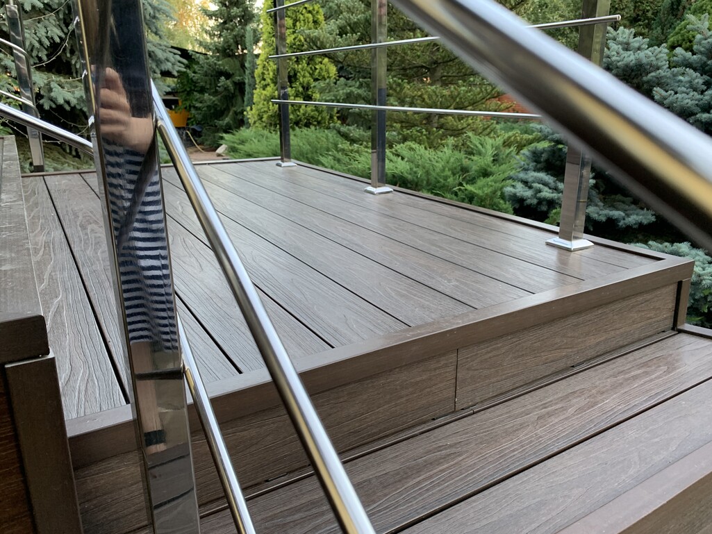 fot. legro ultanaturale ds14, kolor teak, deski tarasowe kompozytowe